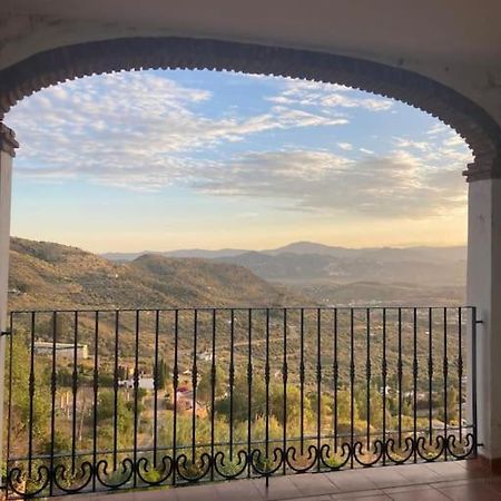 Apartamento La Fuente Alcaucín Buitenkant foto